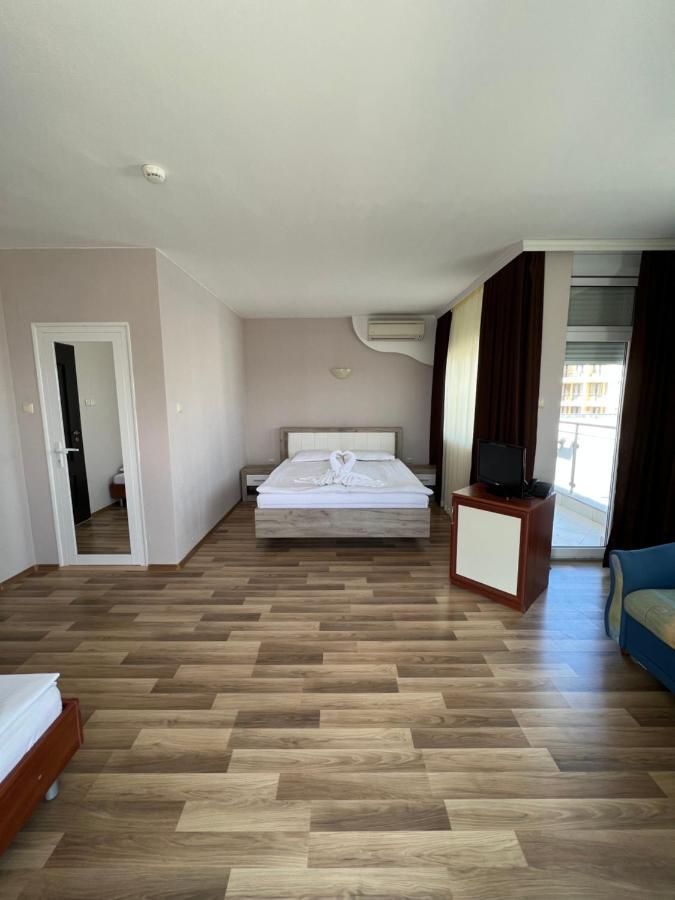 Hotel Incognito Pomorie Поморие Экстерьер фото
