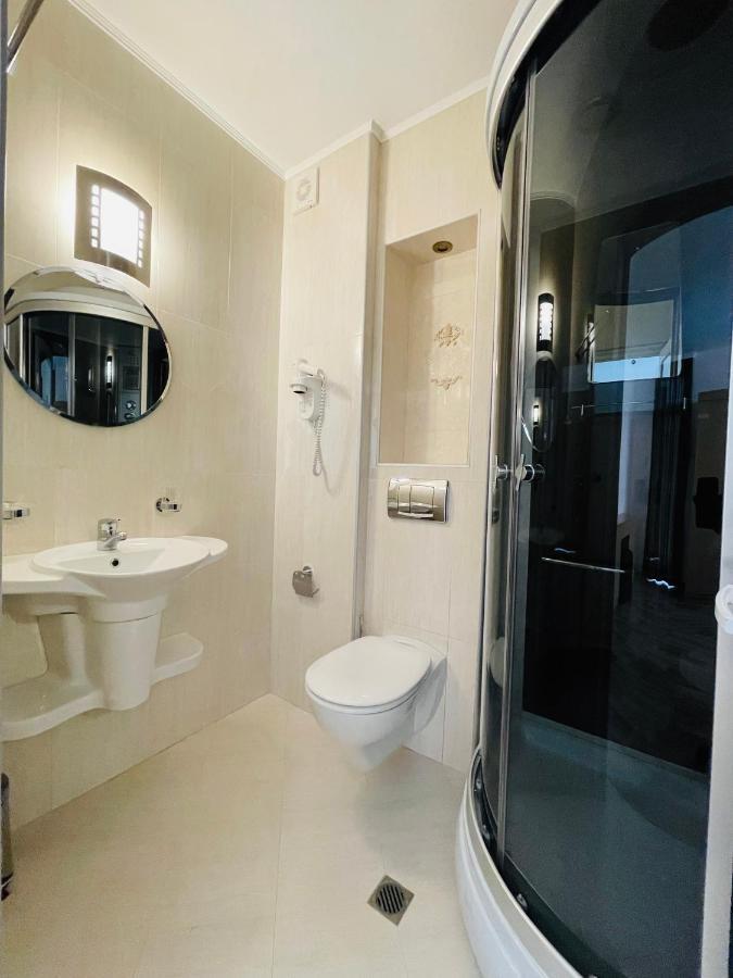 Hotel Incognito Pomorie Поморие Экстерьер фото