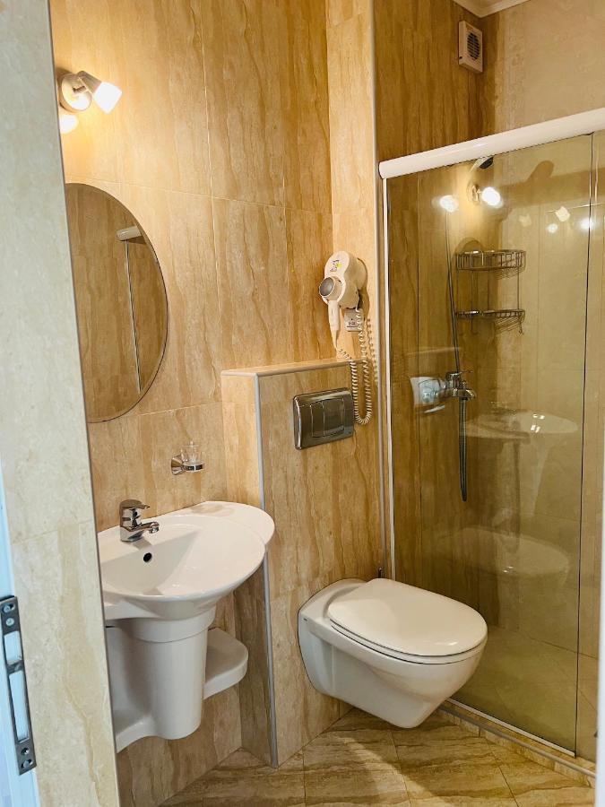 Hotel Incognito Pomorie Поморие Экстерьер фото