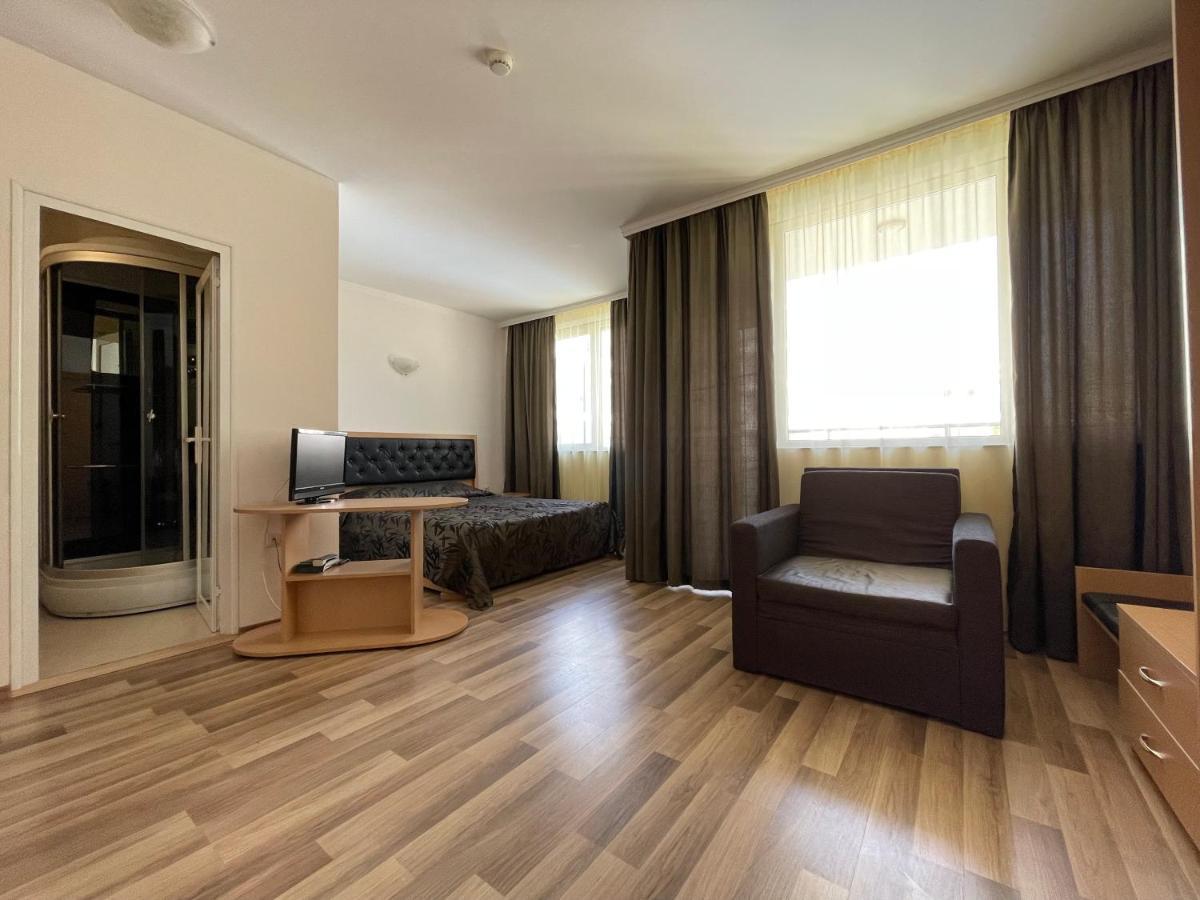 Hotel Incognito Pomorie Поморие Экстерьер фото
